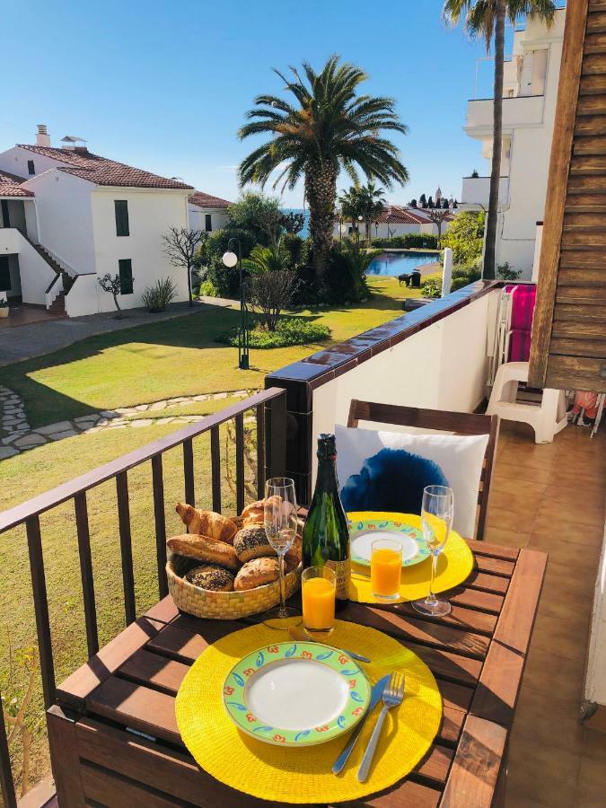 Cala Balmins Sea View Apartment Ситжес Екстериор снимка